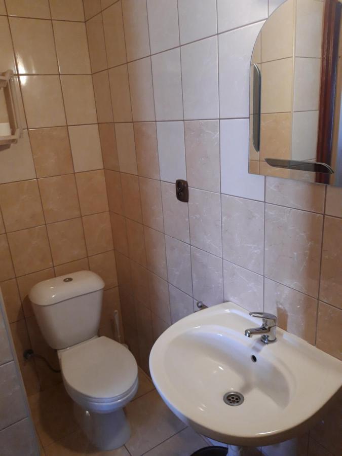 Pokoje Goscinne Marcin Łeba Exterior foto